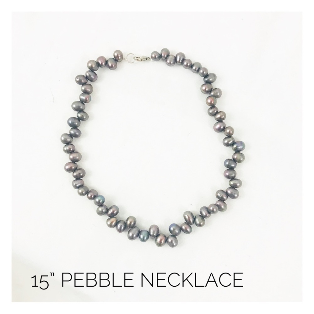 Beautiful Short Pebble Stone Necklace Elegant